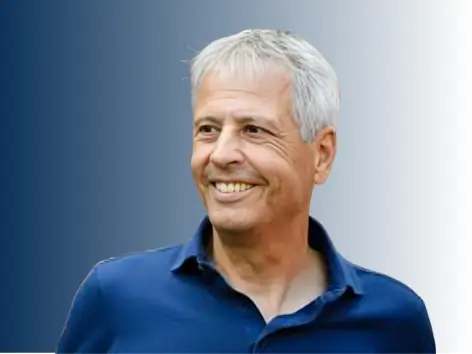 Lucien Favre entraîneur Borussia Dortmund intervenant conférence Gymnase de Beaulieu Lausanne