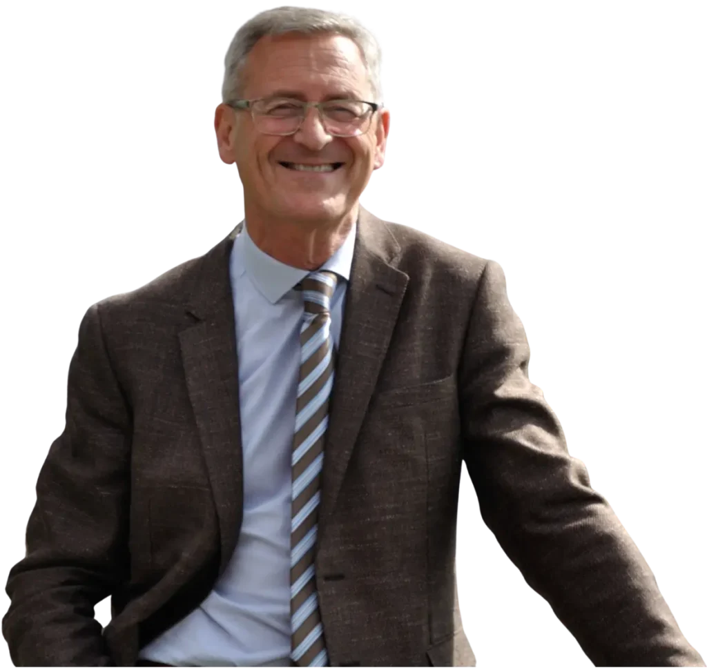 Portrait d’un ancien élève partageant son témoignage sur son expérience au Gymnase de Beaulieu et dans le réseau alumni